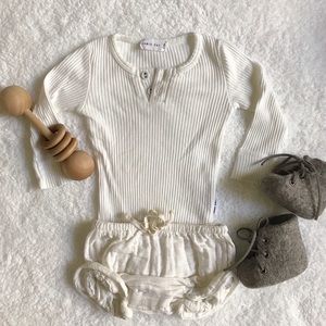 Jamie Kay 0-3 ribbed long sleeve onesie in Milk